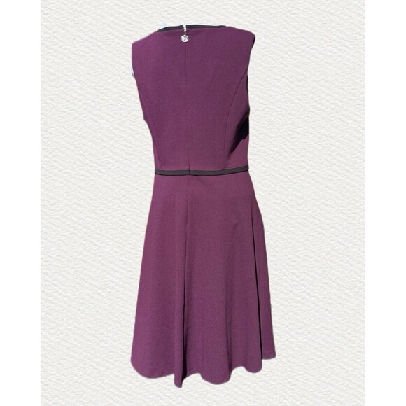 “Tommy Hilfiger” Women's Tie-Waist Scuba Crepe Plum Colored Dress Size 10 - Picture 3 of 6